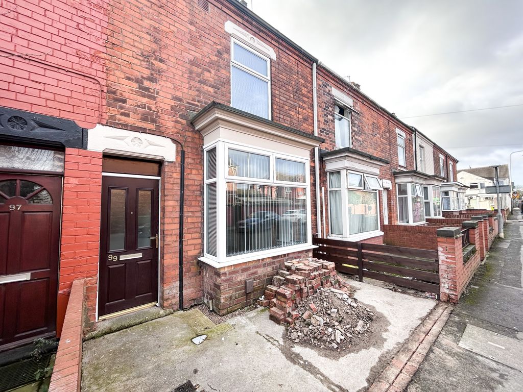 3 bed terraced house for sale in Berkeley Street, Scunthorpe DN15, £