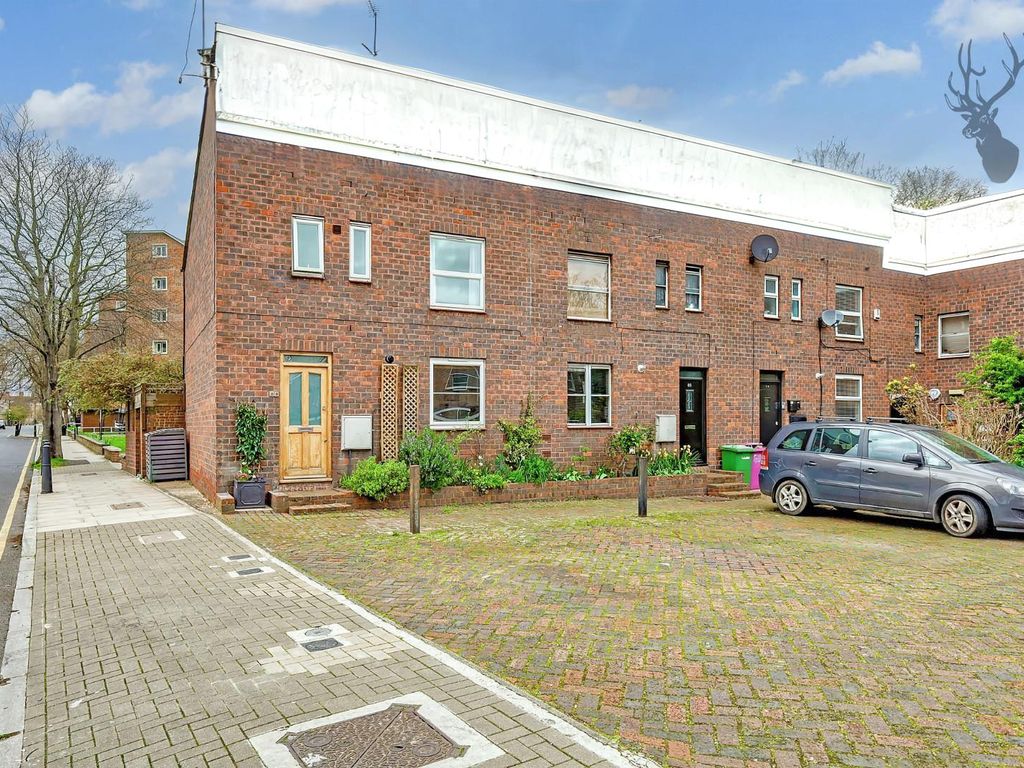 3 bed property for sale in Sewardstone Road, London E2, £850,000 Zoopla