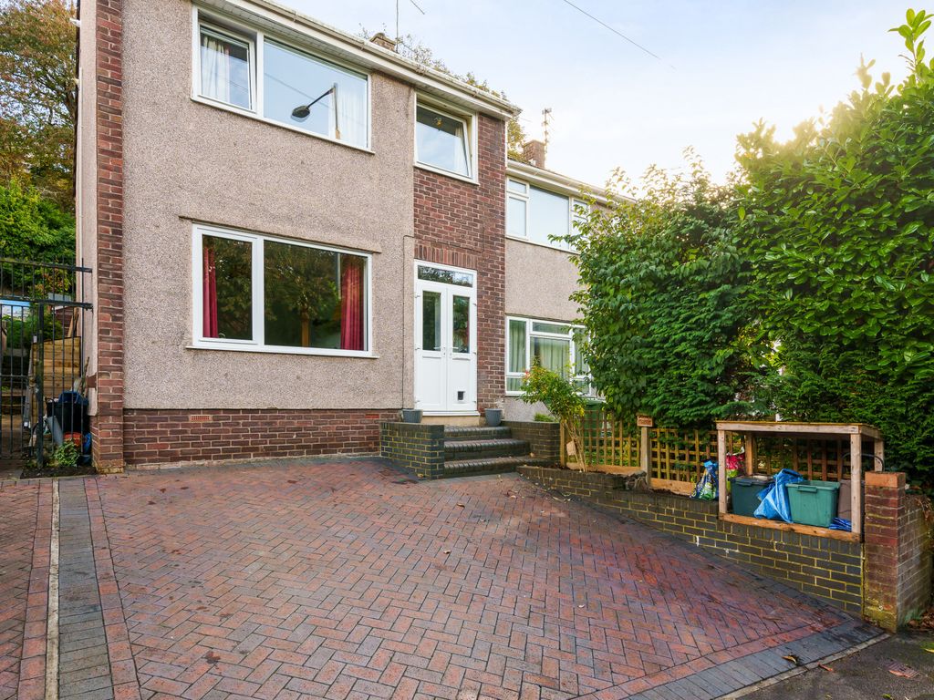 3 bed end terrace house for sale in Troopers Hill Road, Bristol