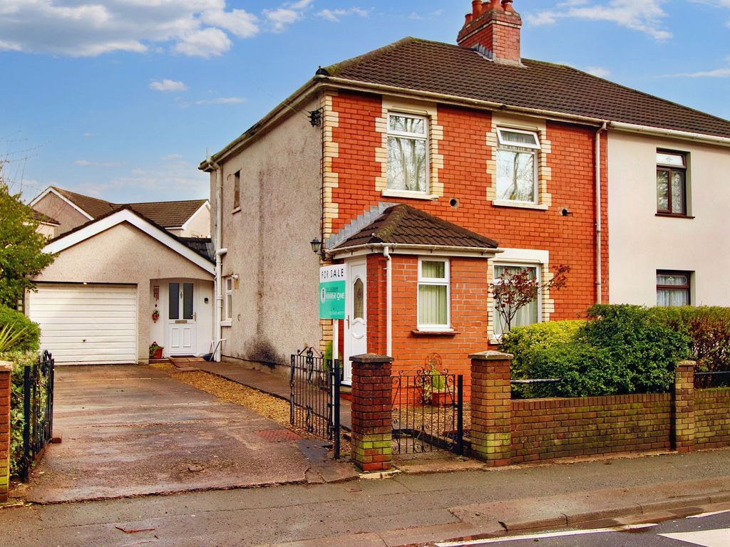 3 bed semidetached house for sale in Two Locks Road, Two Locks NP44