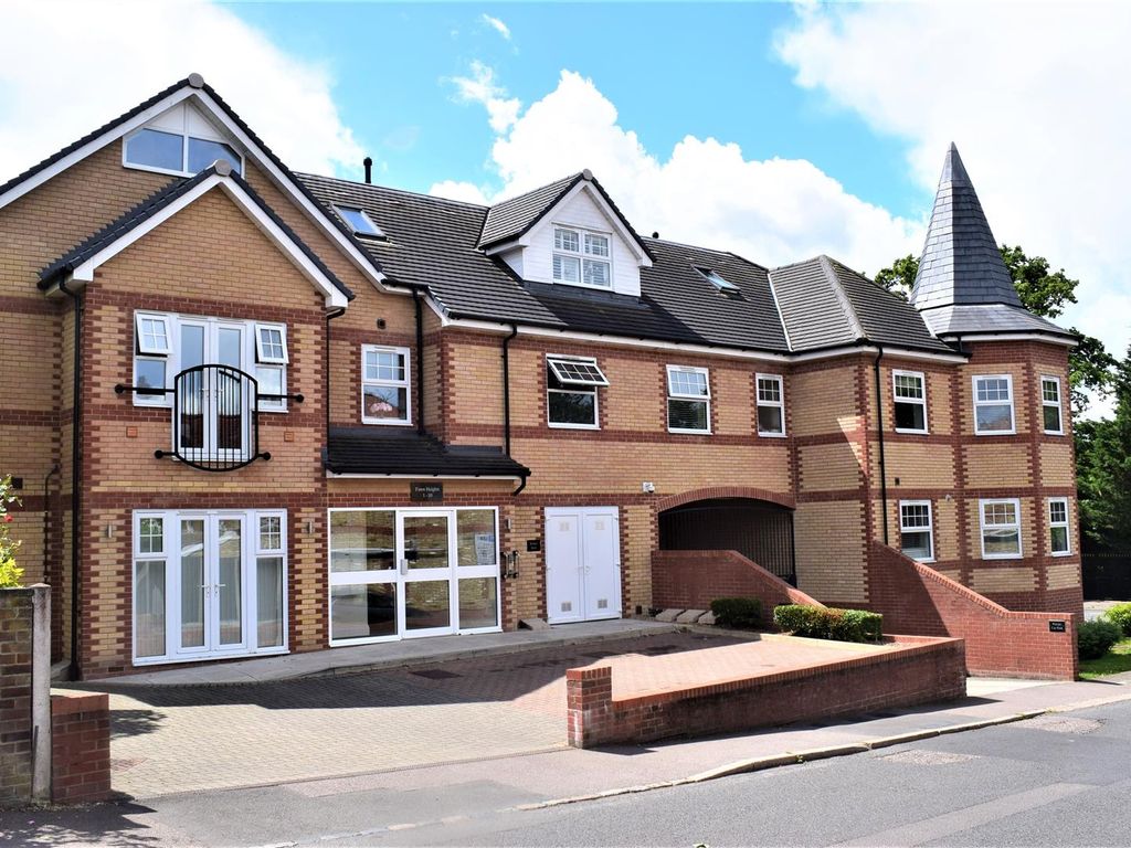 1 bed flat to rent in Fawn Heights, Stag Lane, Buckhurst Hill IG9 Zoopla