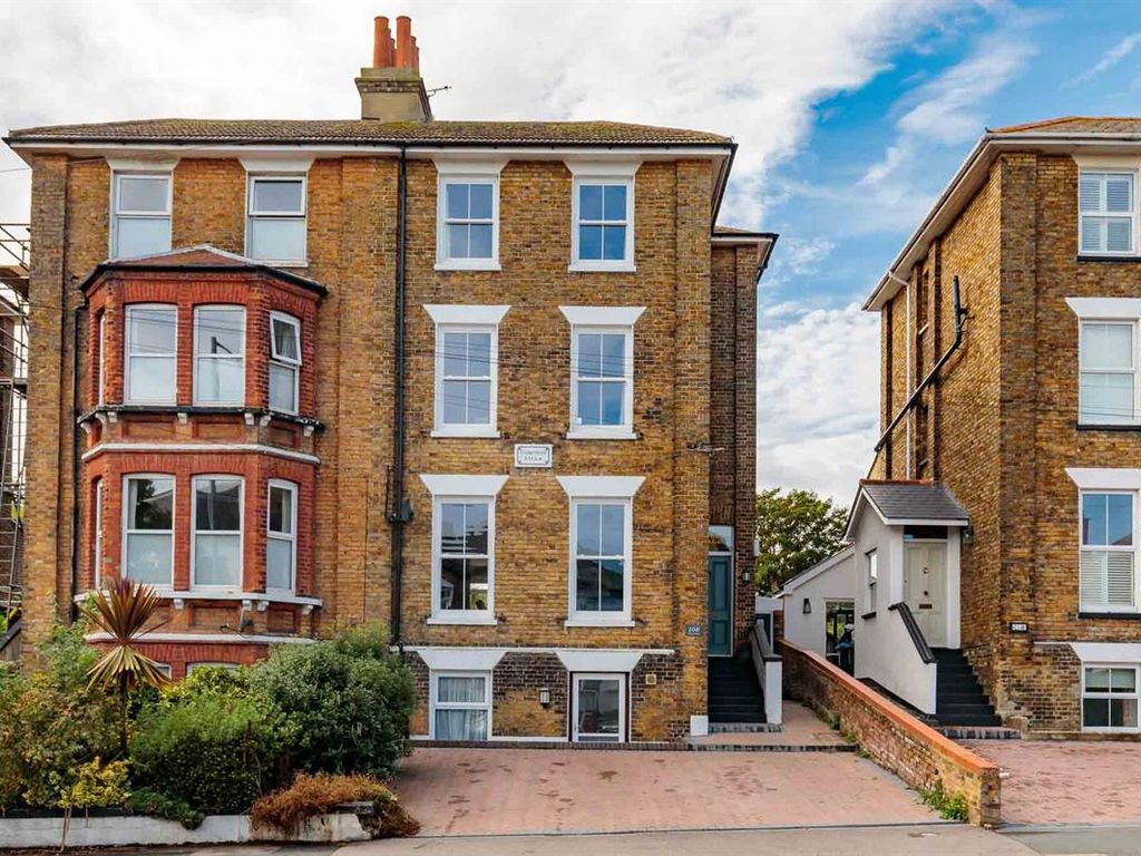 5 bed semidetached house for sale in Grange Road, Ramsgate CT11 Zoopla