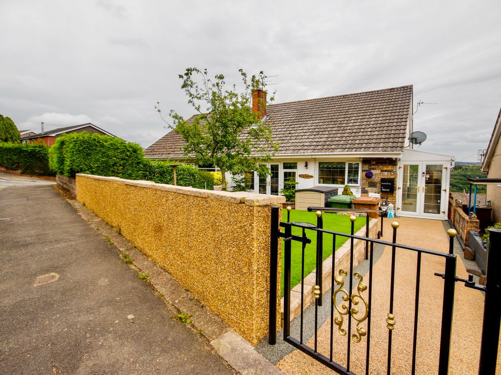 3 bed semidetached house for sale in Hillside Park, Gilfach, Bargoed