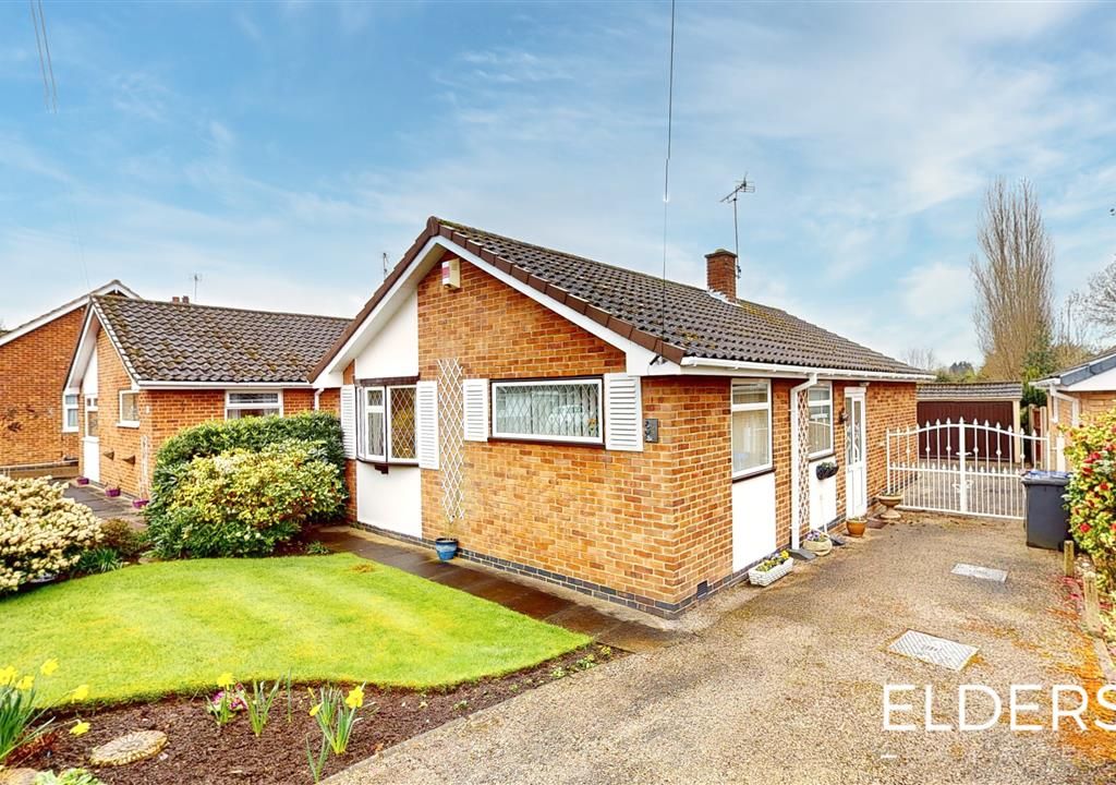 2 bed bungalow for sale in Vicarage Avenue, Ilkeston DE7, £250,000 Zoopla