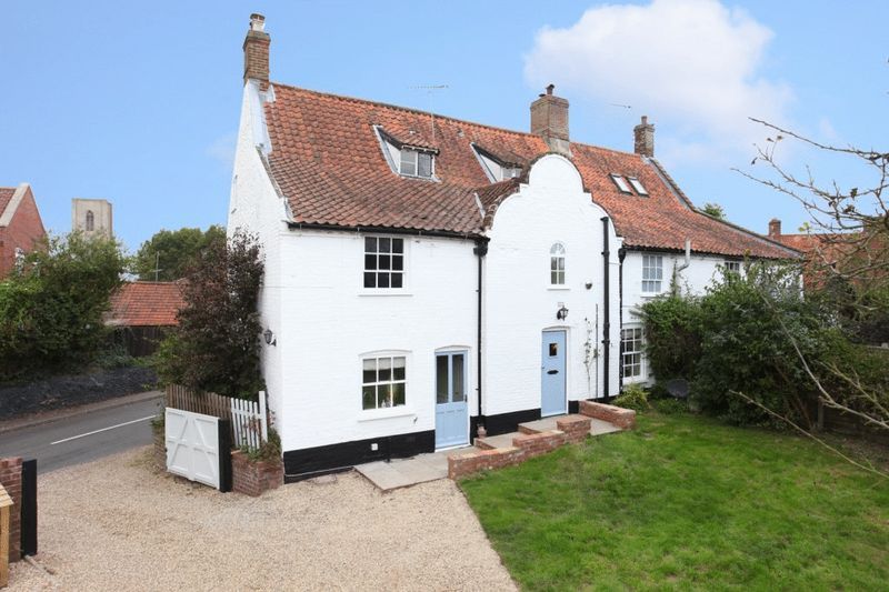 Property Details For Whitehouse Farm High Street Cawston Norwich Property Details For Whitehouse Farm