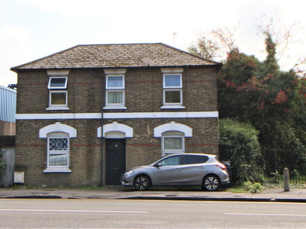Commercial property for sale in Station Road, Waltham Abbey EN9 Zoopla