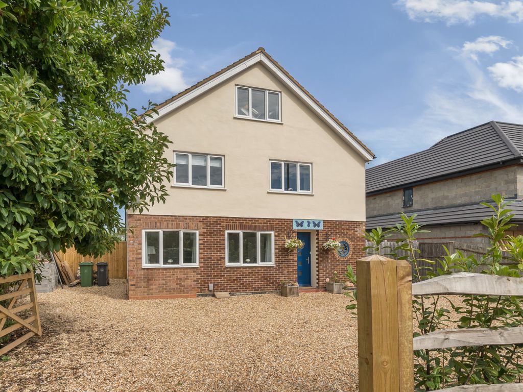 5 bed detached house for sale in Salisbury Grove, Mytchett, Surrey GU16