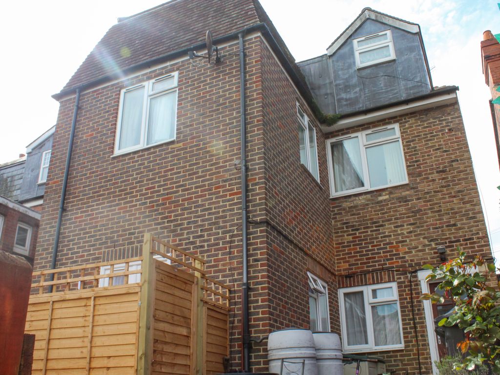 5 bed flat for sale in Ham Road, Worthing, West Sussex BN11 Zoopla