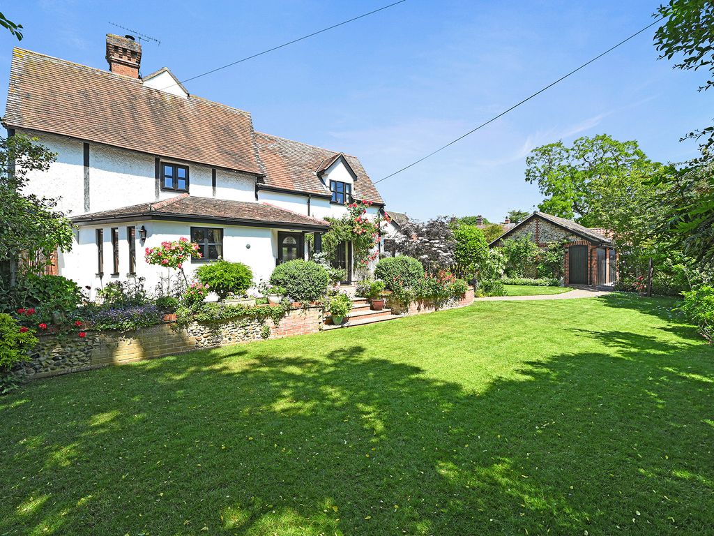 4 bed semidetached house for sale in King William Street, Needham