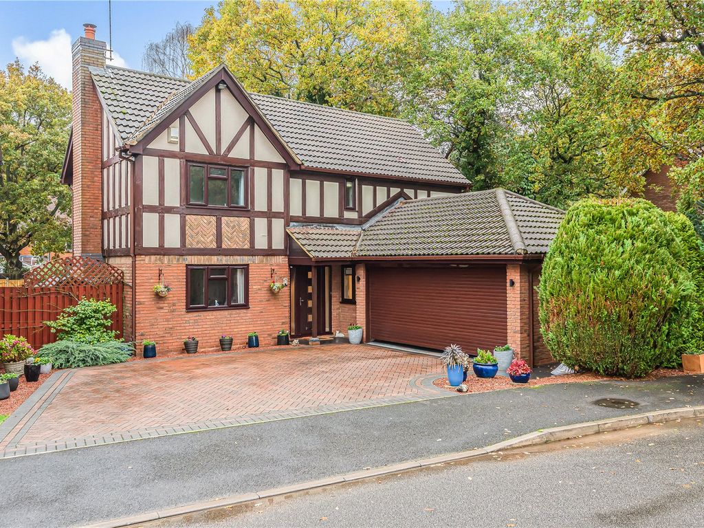 4 bed detached house for sale in Lupin Ride, Crowthorne, Berkshire RG45