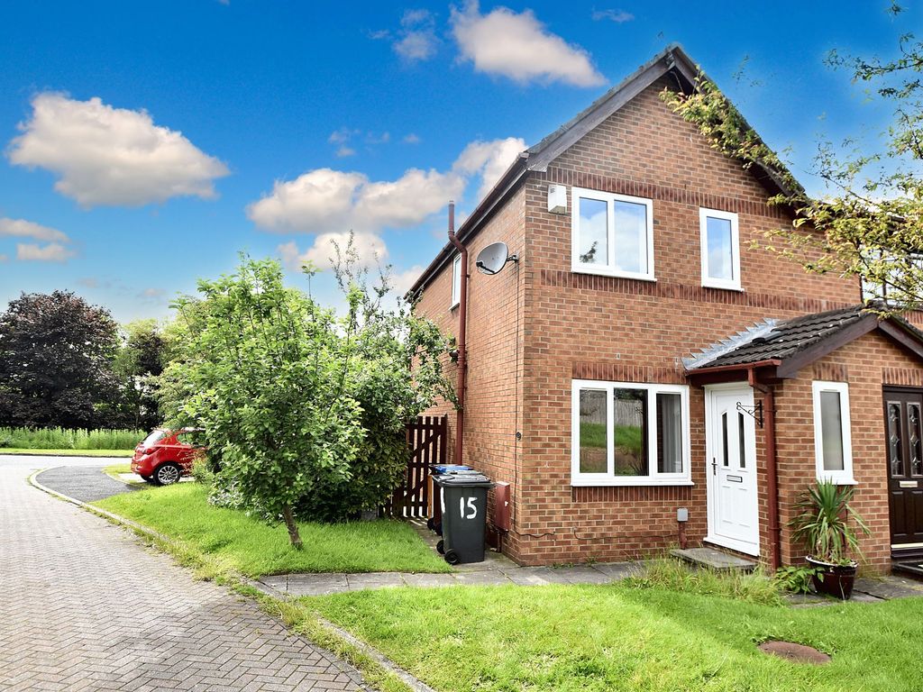 2 bed semidetached house for sale in Beverley Close, Whitefield M45, £