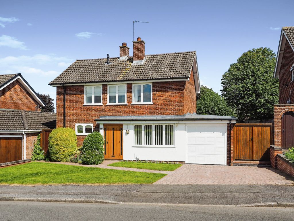 3 bed detached house for sale in Langar Road, Bingham, Nottingham