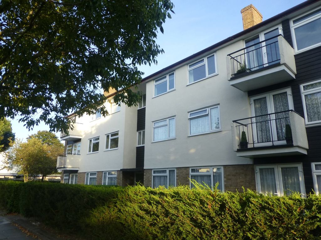 2 bed flat for sale in Haslemere Avenue, Hanwell, London W7 Zoopla