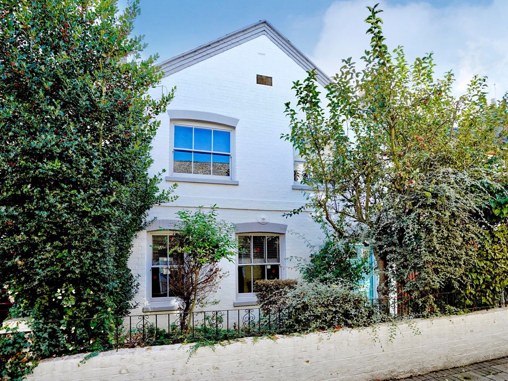 Ouse Walk Huntingdon Huntingdon PE29  