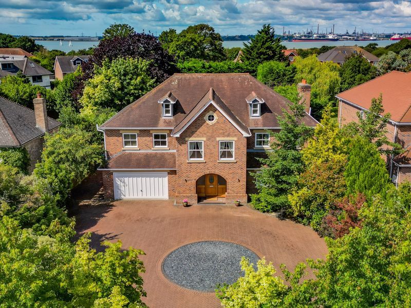 6 bed property for sale in Solent Drive, Warsash, Southampton SO31 Zoopla