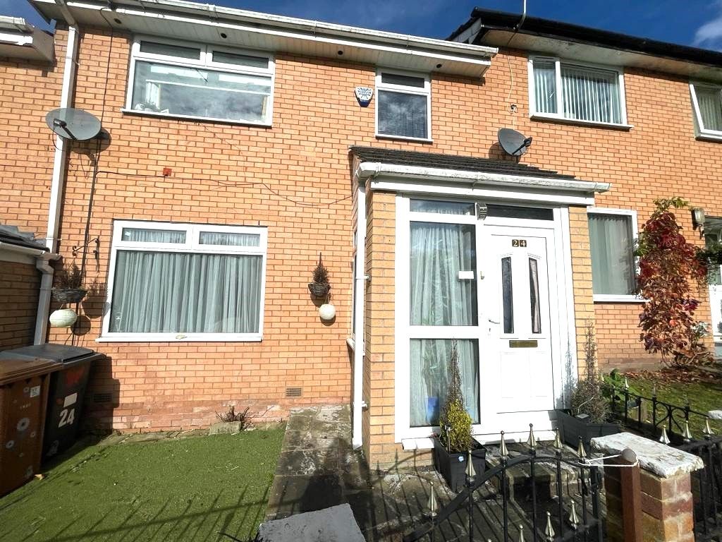 2 bed mews house to rent in Ellison Close, Hollingworth, Hyde SK14, £950 pcm Zoopla