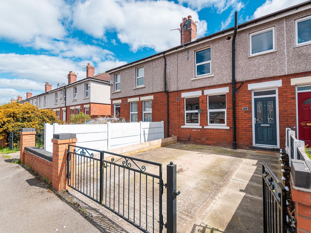 3 bed terraced house for sale in Maple Crescent, Leigh WN7, £140,000