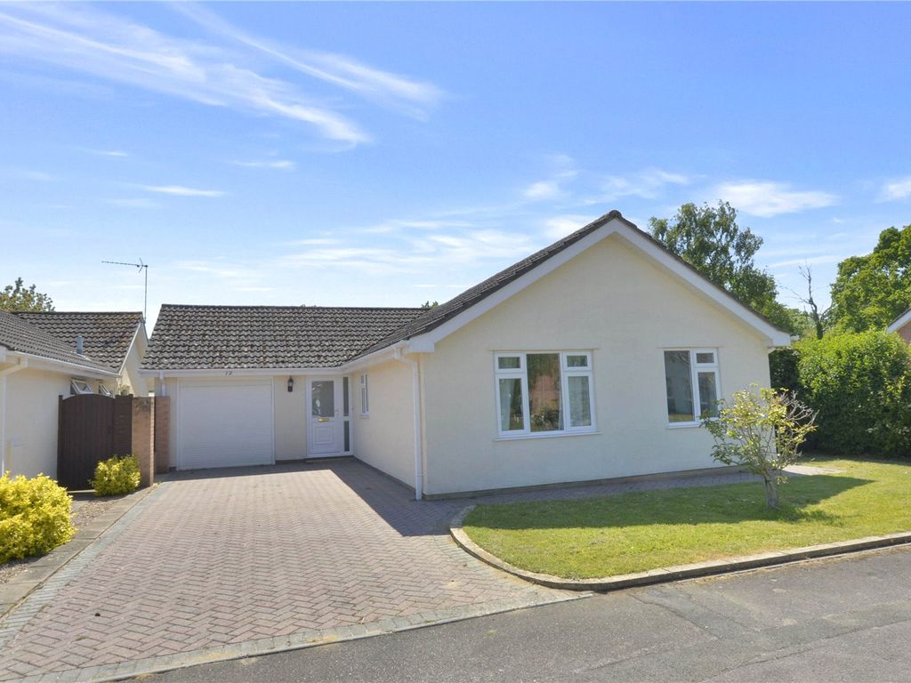 3 bed bungalow for sale in Canterbury Close, West Moors, Ferndown BH22