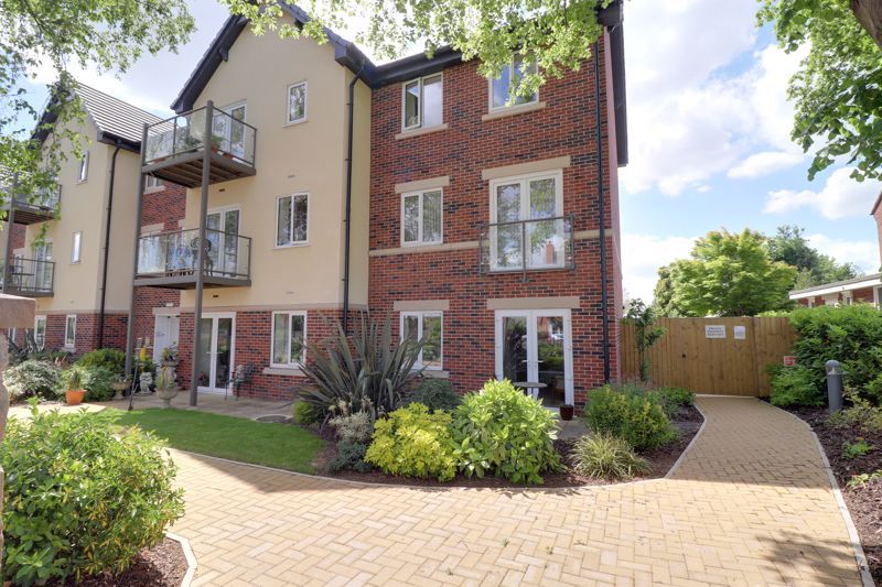 1 bed flat for sale in Brooklands House, Eccleshall Road, Stafford ST16