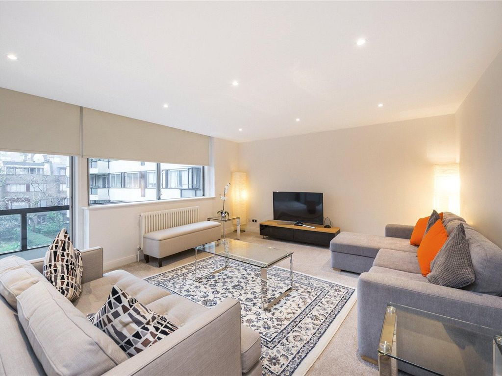 The Quadrangle, Cambridge Square, London W2  