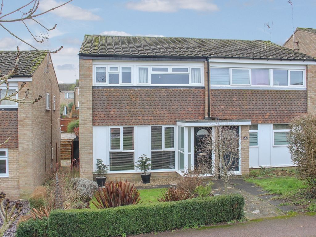 3 bed semidetached house for sale in Corbet Ride, Leighton Buzzard