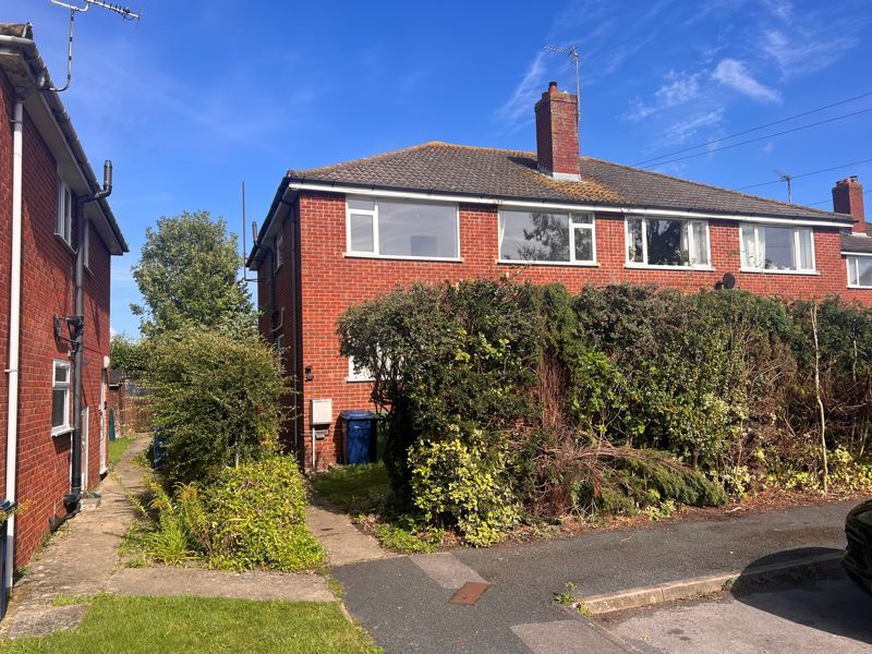 2 bed to rent in Pirton Lane, Churchdown, Gloucester GL3, £