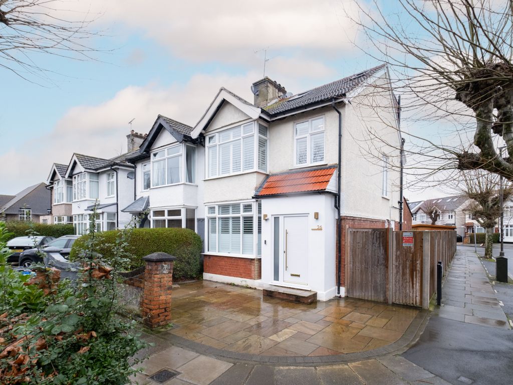 4 bed semidetached house for sale in Taunton Avenue, London SW20, £1,200,000 Zoopla