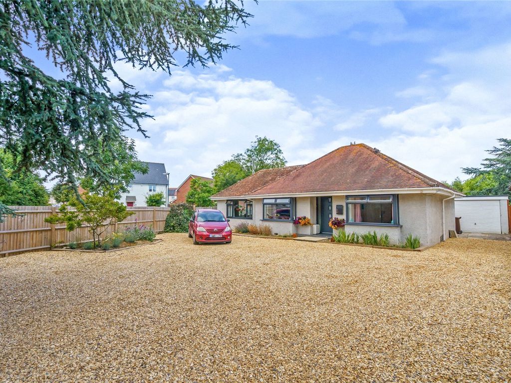 3 bed bungalow for sale in Chichester Road, Bognor Regis, West Sussex