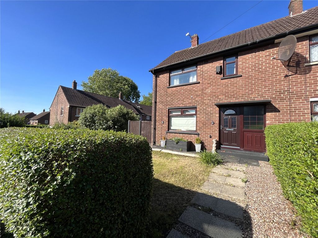 2 bed end terrace house for sale in Cumberland Grove, AshtonUnderLyne