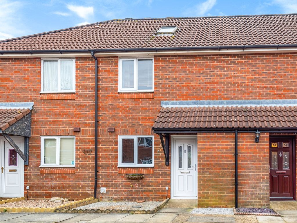 3 bed terraced house for sale in Shelton Avenue, Toddington LU5 Zoopla