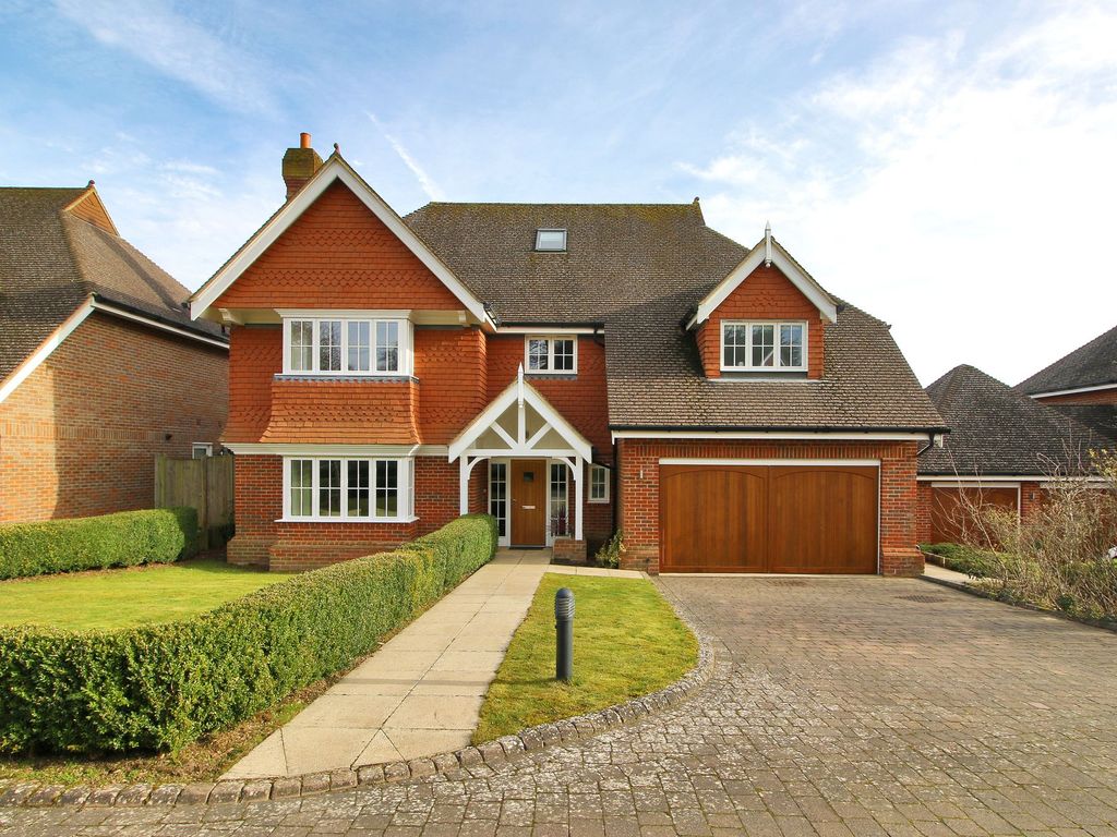 6 bed detached house for sale in Spring Meadow, Uckfield TN22 Zoopla