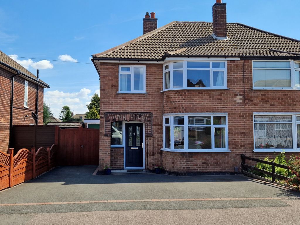 3 bed semidetached house for sale in Woodgate Drive, Birstall LE4 Zoopla
