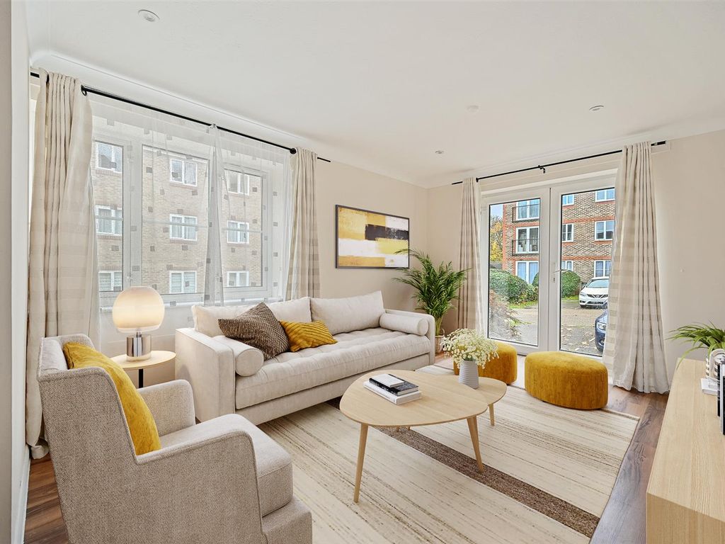 2 bed flat to rent in Sevenoaks Close, Belmont, Sutton SM2, £1,650 pcm