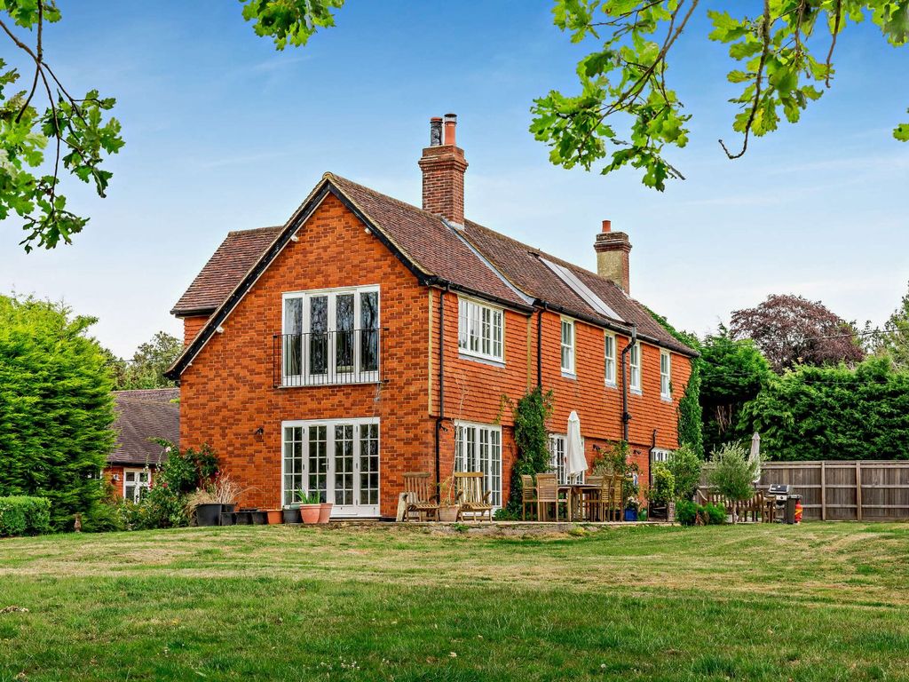 4 bed detached house for sale in Guildford Road, Rudgwick, Horsham