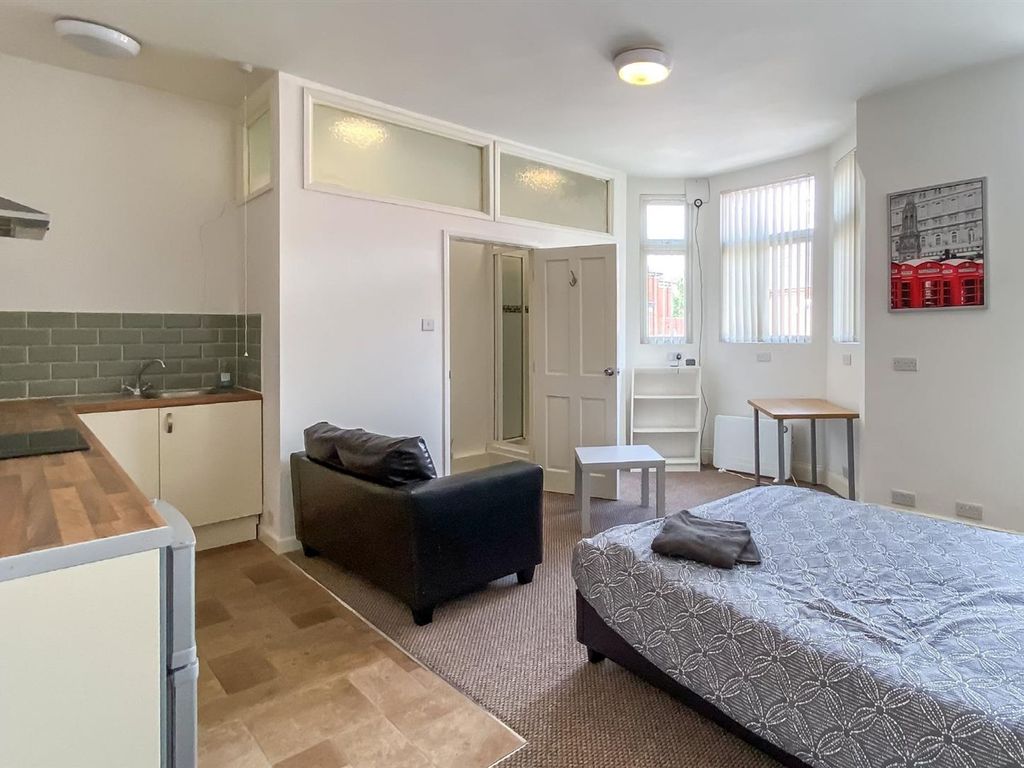 1 bed property to rent in Holyhead Road, Coventry CV1, £625 pcm Zoopla