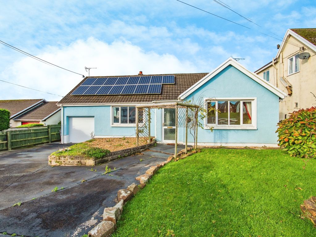 3 bed bungalow for sale in Pentlepoir, Saundersfoot, Pembrokeshire SA69