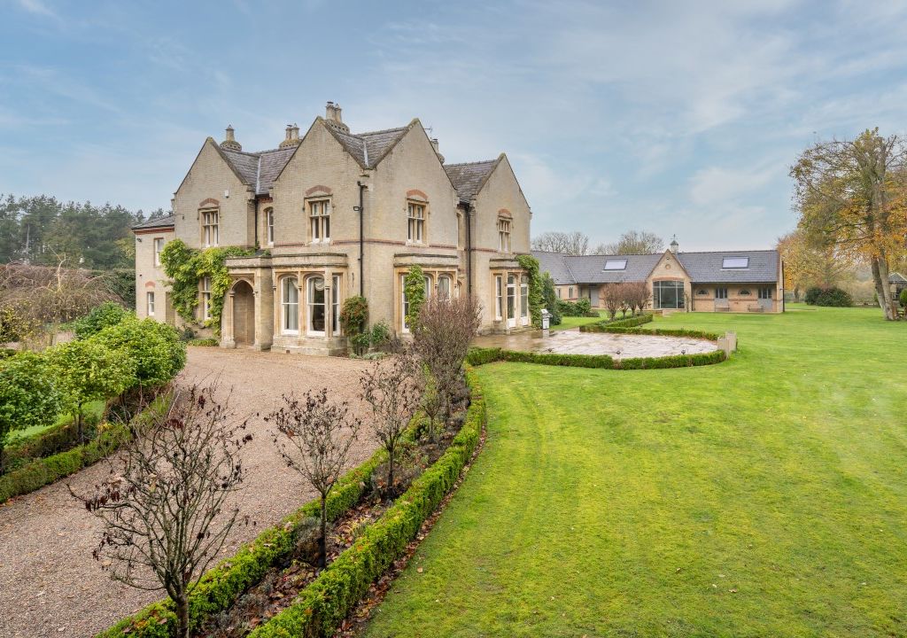 6 bed detached house for sale in Church Street, Horsford, Norfolk NR10