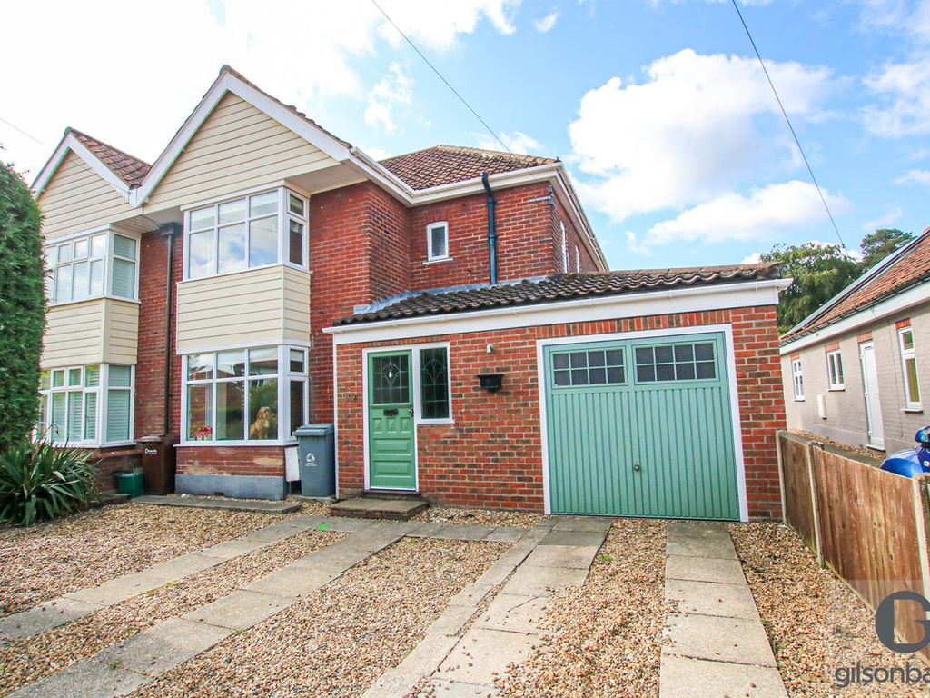 3 bed semidetached house for sale in Hillcrest Road, Thorpe St. Andrew