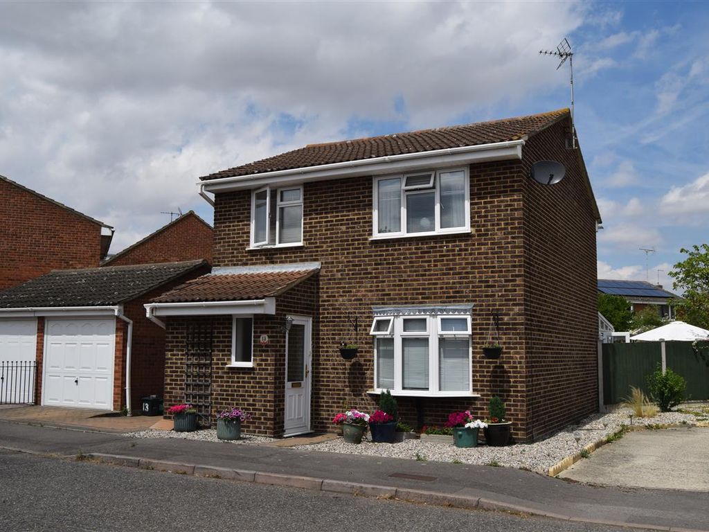 3 bed detached house for sale in Jacaranda Close, Springfield, Chelmsford CM1 Zoopla