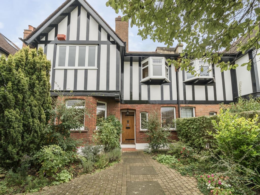 5 bed semidetached house for sale in Vanbrugh Fields, London SE3, £