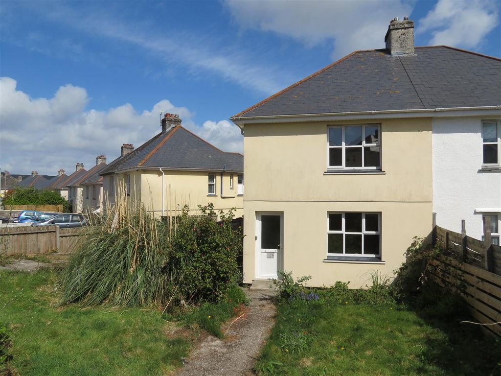 3 bed semidetached house for sale in Landreath Place, St. Blazey, Par
