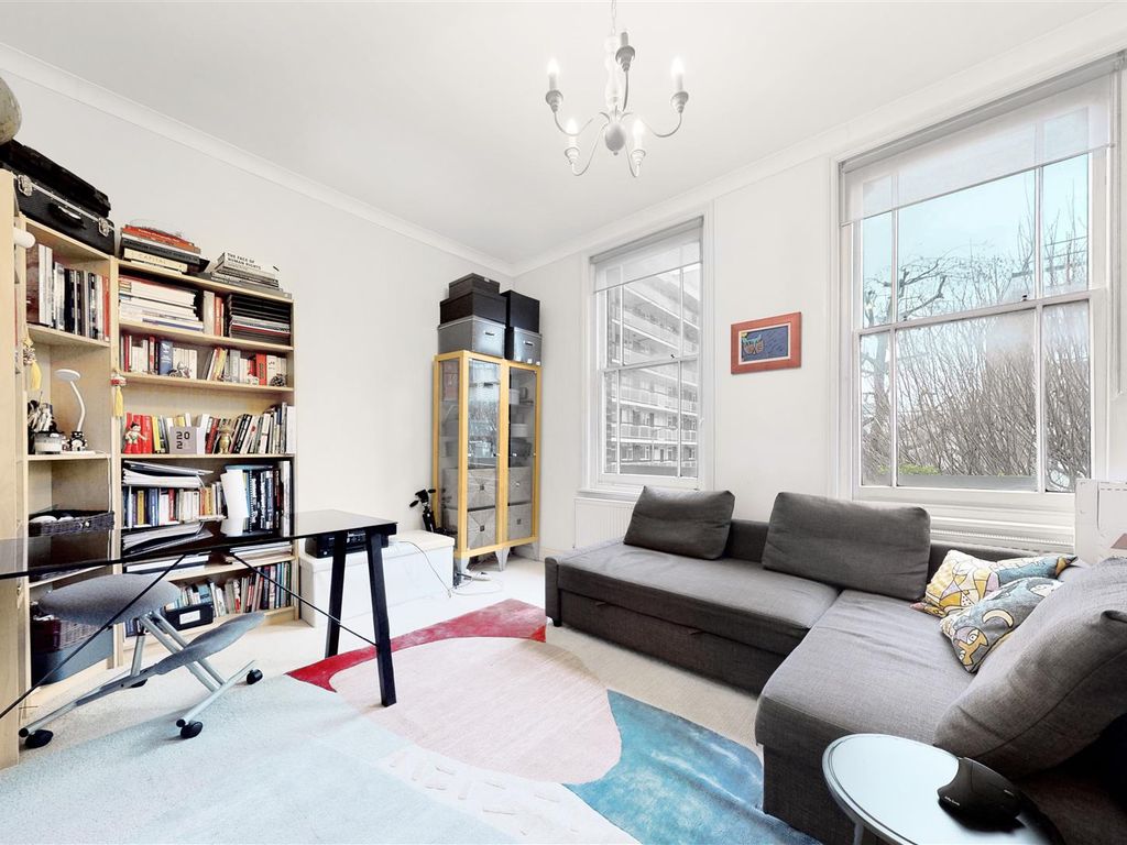 1 bed flat to rent in Petworth Street, London SW11, £1,750 pcm Zoopla