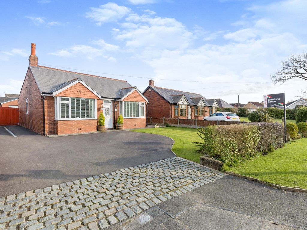 2 bed bungalow for sale in Croston Road, Farington Moss, Leyland PR26