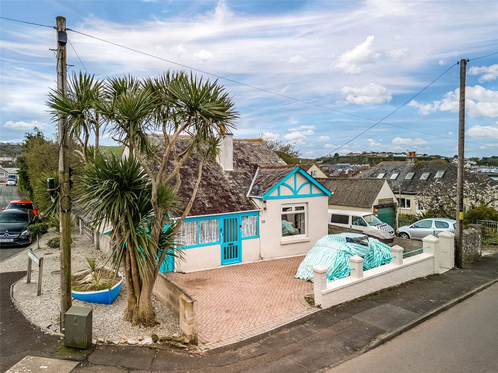 2 bed bungalow for sale in Rollis Park Road, Oreston, Plymouth, Devon