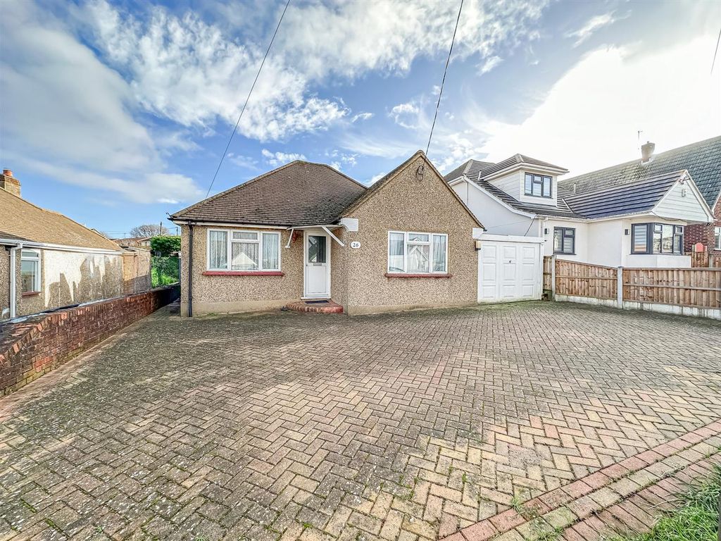 2 bed detached bungalow for sale in Great Eastern Road, Hockley SS5, £