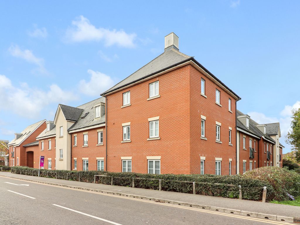 Priory Chase, Rayleigh SS6  