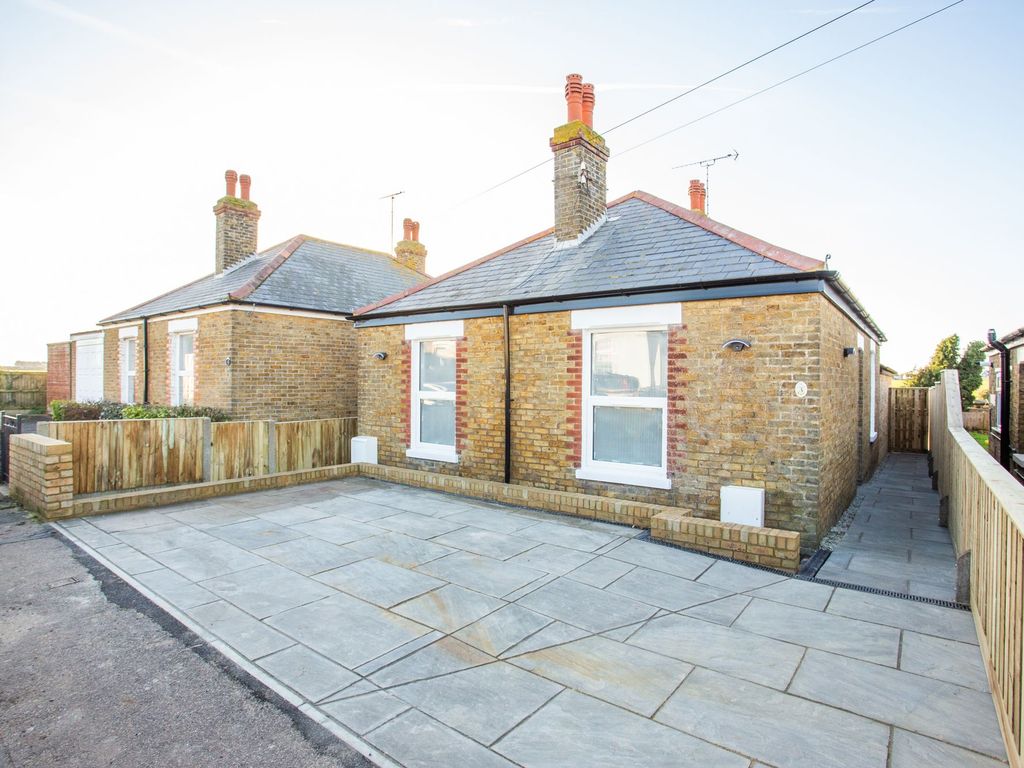 3 bed detached bungalow for sale in Crofton Road, WestgateOnSea CT8