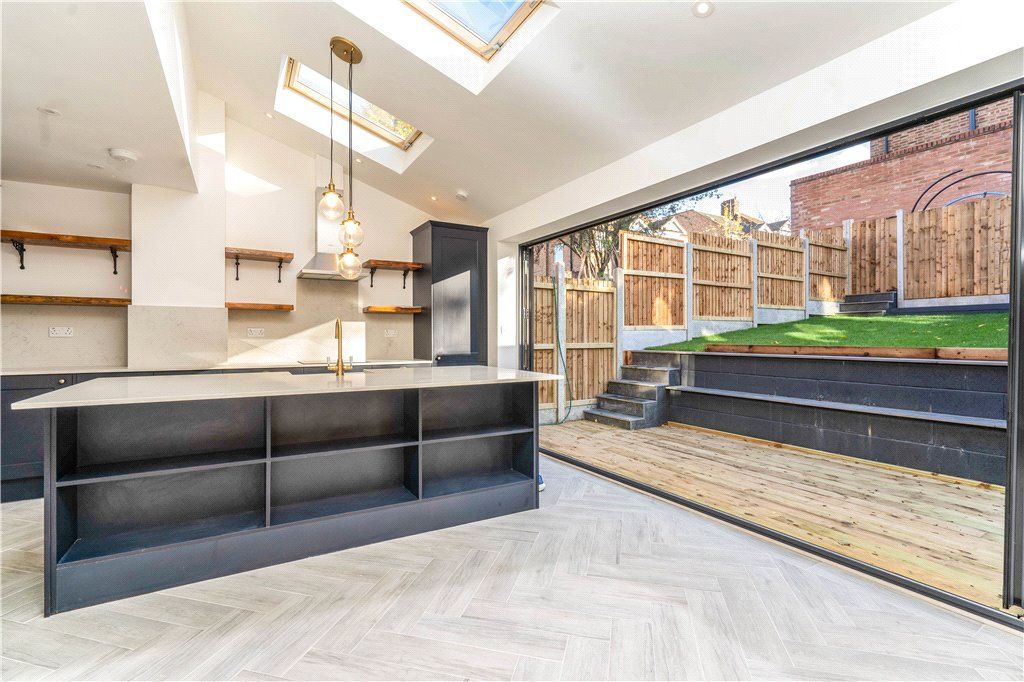 Pentire Road, London, Walthamstow E17