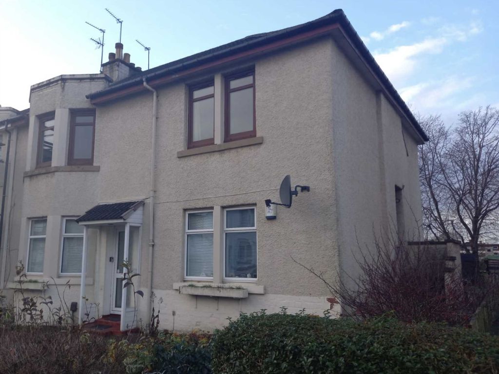 2 bed flat to rent in Whitehaugh Ave, Paisley PA1, £800 pcm Zoopla