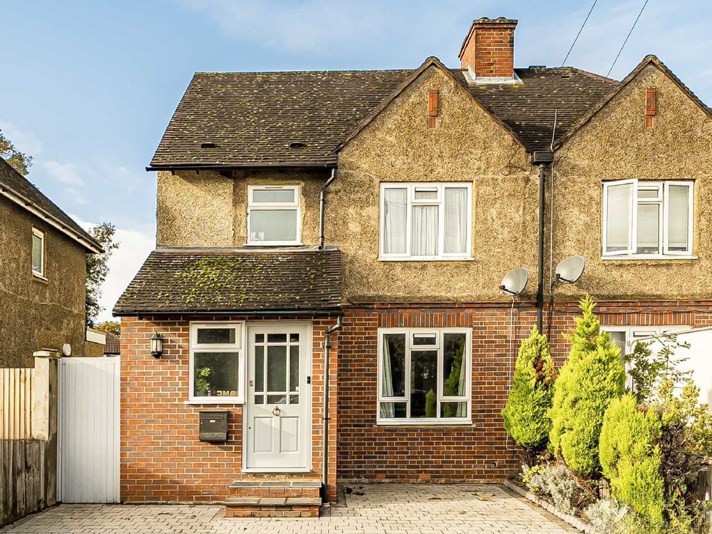 3 bed semidetached house for sale in Nursery Gardens, SunburyOn